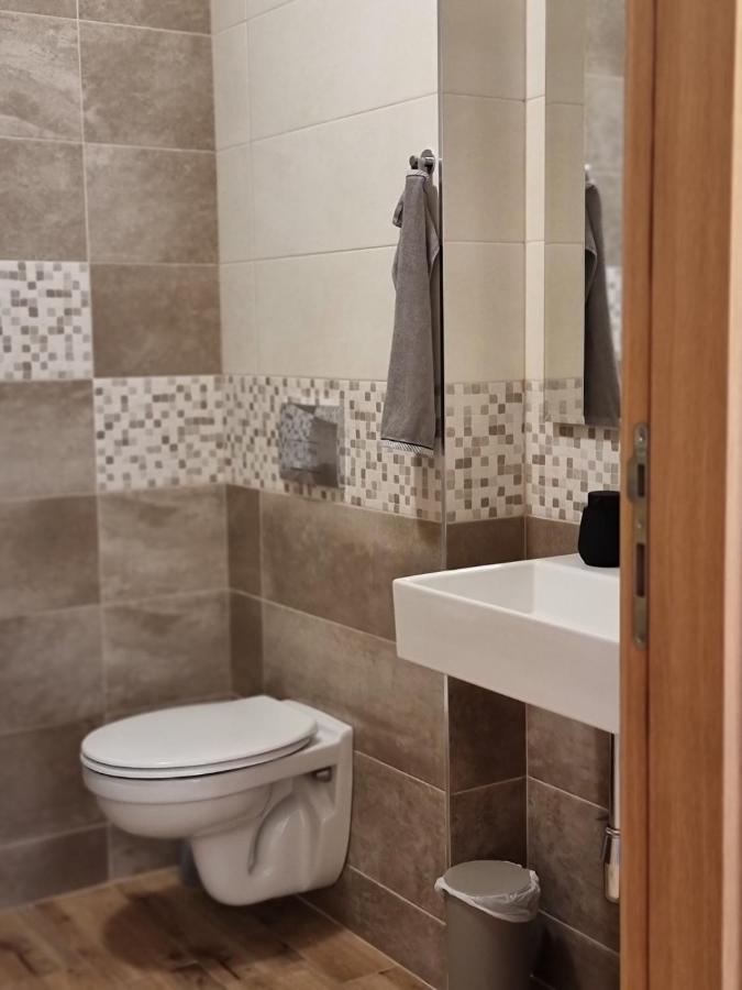 As Apartman 2 Vrsac Luaran gambar