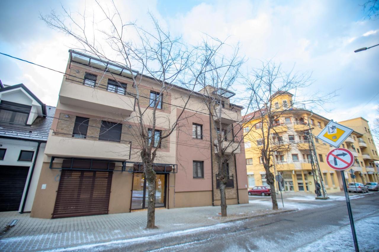 As Apartman 2 Vrsac Luaran gambar